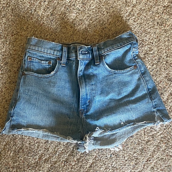 Abercrombie & Fitch Light Blue Denim Shorts - Picture 1 of 7